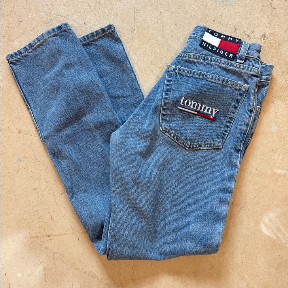 Tommy Hilfiger 90’s Vintage Denim Jeans with Logo size 5 (fit like a 3/4)